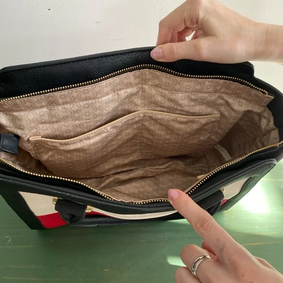 Charming Charlie Elegant Tricolor Bag - Picture 4 of 5